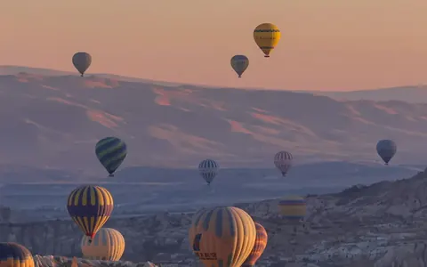 ATW: Around The World Turismo